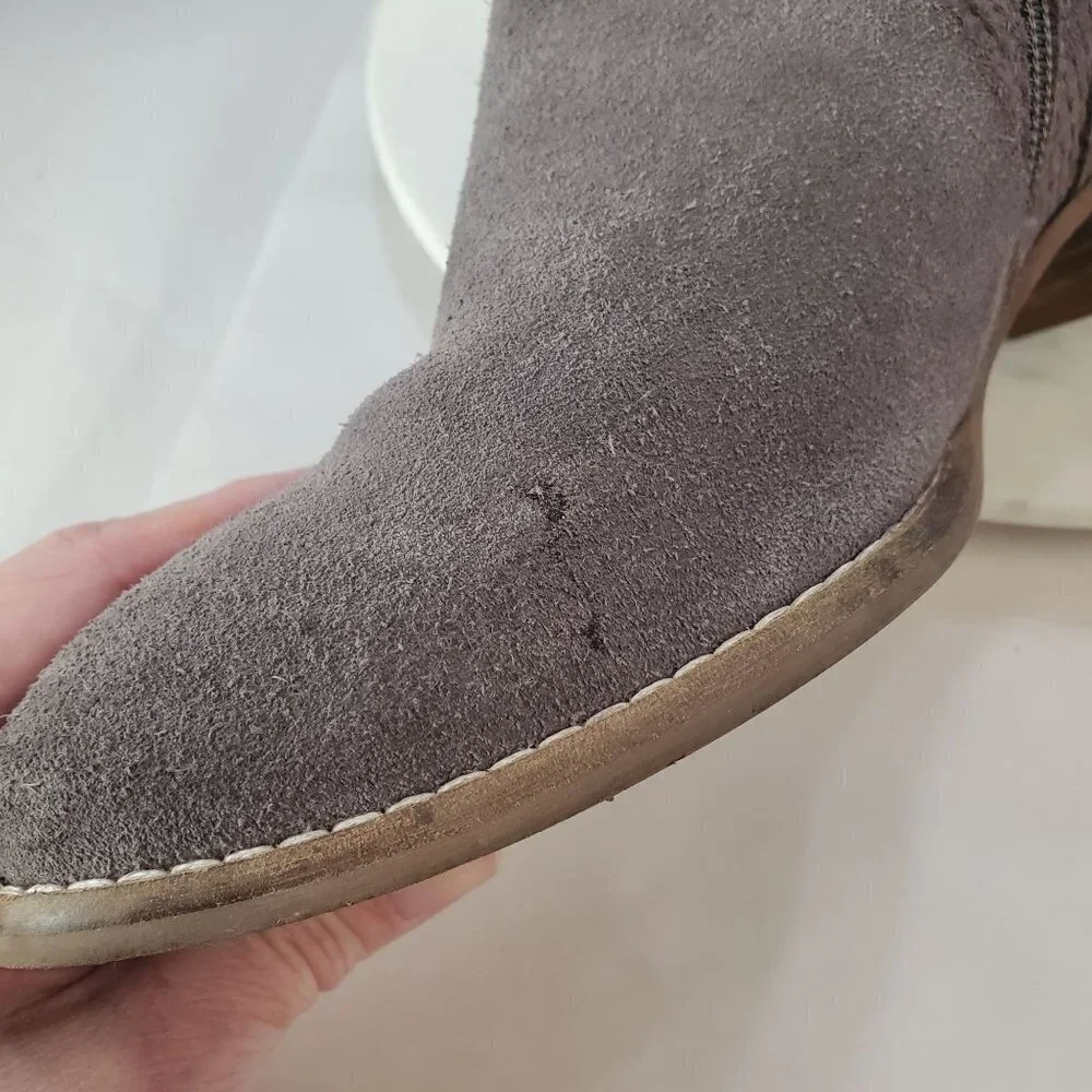 Seychelles score gray